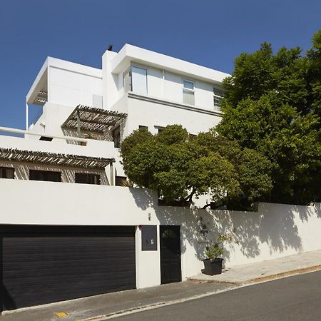 Bayflowers Guest House Cape Town Exterior photo